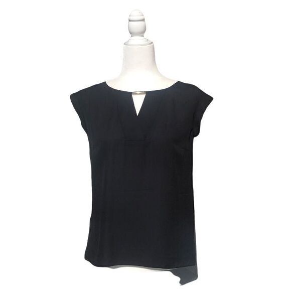 Keyhole detail blouse   - Picture 3 of 5